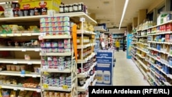 Prețurile la alimente s-au scumpit cu peste 5% în ultimele 12 luni.