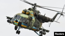 Затримані намагалися виявити напрямки вильотів бойової авіації ЗСУ, стверджують у спецслужбі