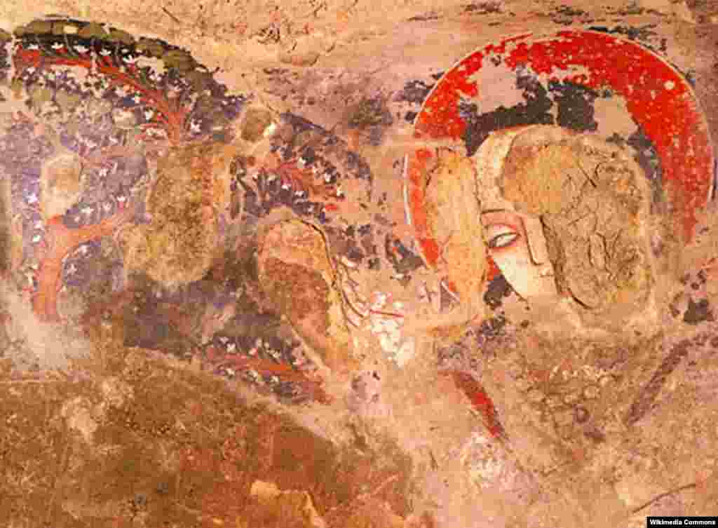 A detail of Buddhist murals in Bamiyan, which date back to around A.D. 650. “This is the earliest clear example of oil paintings in the world, although drying oils were already used by ancient Romans and Egyptians, but only as medicines and cosmetics,” said Yoko Taniguchi, the leader of the team of scientists.