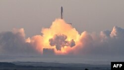 اسپیس‌ایکس قرار است از این موشک غول‌پیکر برای حمل فضاپیماهای «استارشیپ» خود استفاده کند