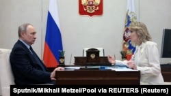 Володимир Путін і Львова-Бєлова