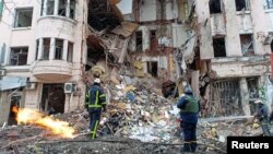 Поражения от обстрел срещу жилищна сграда в Харков