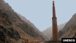 په غور کې د جام لرغونی منار