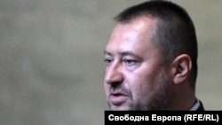 Петър Харалампиев