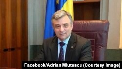 Adrian Miutescu și-ar fi folosit influența politică pentru a numi oameni loiali în funcții publice.
