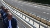Predsednik Aleksandar Vučić i ministri u Vladi Srbije tokom obilaska deonice auto-puta Miloš Veliki, 5. jul 2025.