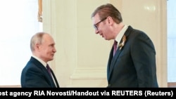 Президент Сербії Александар Вучич (п) із російським колегою Володимиром Путіним, архівне фото