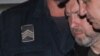 Crnogorska policija privodi Bratislava Dikića