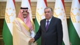 Президент Эмомалӣ Раҳмон бо раиси Фонди саудии рушд Абдураҳмон Ал-Маршад.