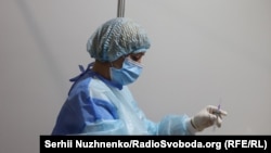 Від початку вакцинальної кампанії щеплено 7 956 095 людей