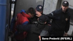 Crnogorska policija privodi osobe osumnjičene za pokušaj "državnog udara", Podgorica, oktobar 2016.