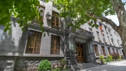 Լևոն Սարգսյանի դուստրն ու պետական գույքի կառավարման վարչության նախկին պետը հրավիրվել են դատախազություն