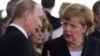 Президент Росії Володимир Путін та канцлер Німеччини Ангела Меркель (архівна фотографія)
