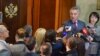 Novinari i premijer Crne Gore Milo Đukanović