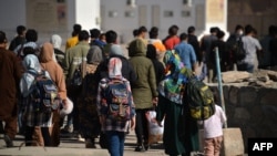افغانان په ایران کې، ارشیف