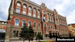 Регулятор очікує, що інфляція знизиться до однознакового рівня наприкінці 2021 року, а за підсумками наступного – досягне цілі 5%